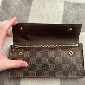 Authentic Vintage Louis Vuitton Damier double snap wallet